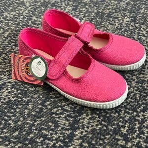 NWT Cienta Mary Jane size 30